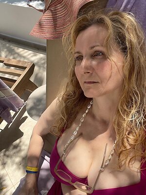 Corrinne Wicks leaked photo #63