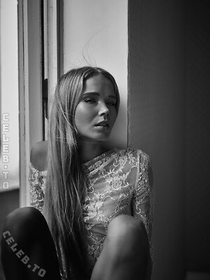 Cosima Beil Nude Leaked Photo #3