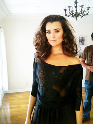 Cote De Pablo Nude Leaked Photo #49