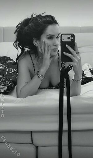 Coupleontour Nude Leaked Photo #7