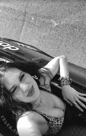 Coupleontour Nude Leaked Photo #19