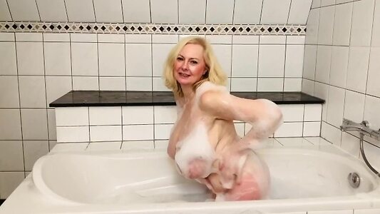 Courtesan Annabel leaked photos