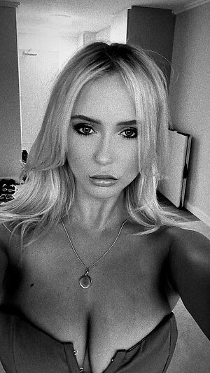 Courtney B Nude Leaked Photo #50