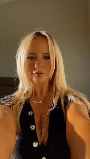 Courtney B Nude Leaked Photo #53