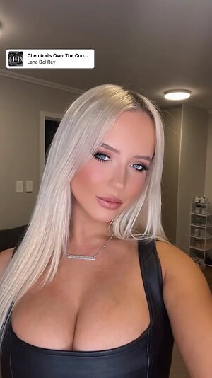 Courtney B leaked photo #56