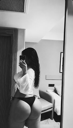 Courtney cassidy leaked photo #8
