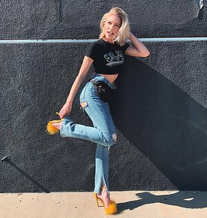 Courtney Miller leaked photo #51