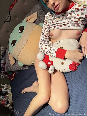 Courtneyysmoke Nude Leaked Photo #80