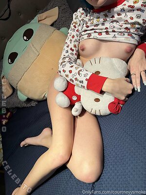 Courtneyysmoke Nude Leaked Photo #84