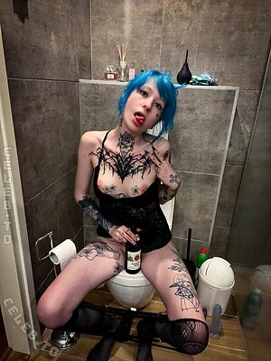 coy emo photo