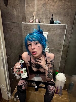 coy emo photo