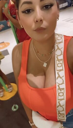 Crazy leaked photo #13