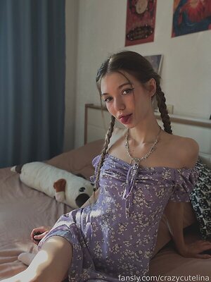 crazycutelina leaked photo #115