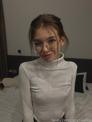crazycutelina leaked photo #162