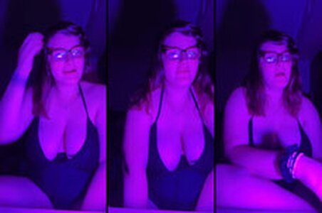 crazzygirl2200 leaked photo #2