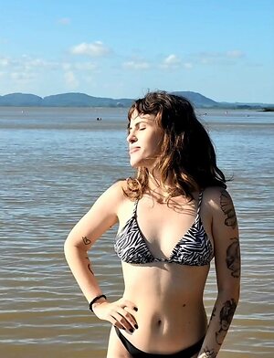 Criciuma Nude Leaked Photo #2