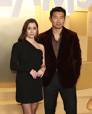 Cristin Milioti leaked photo #7