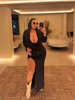 Cristina C leaked photo #75
