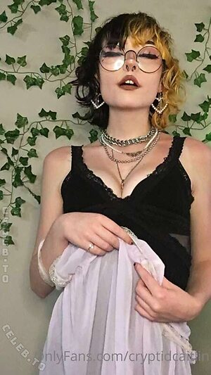 cryptidcaitlin Nude Leaked Photo #3