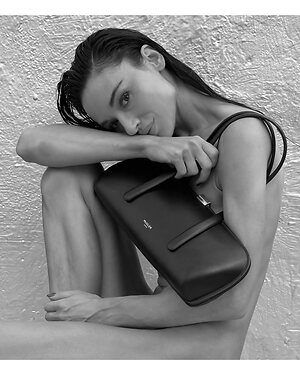 Crystal Reed leaked photo #94