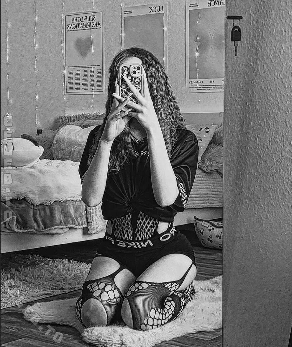 crystalmarykitty photo