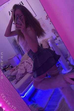 crystalmarykitty Nude Leaked Photo #27