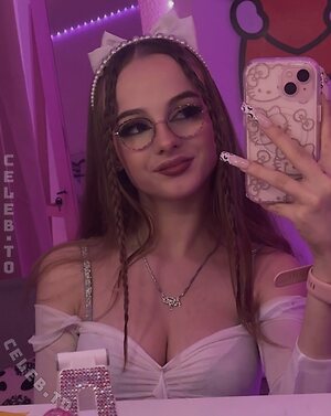 crystalmarykitty photo