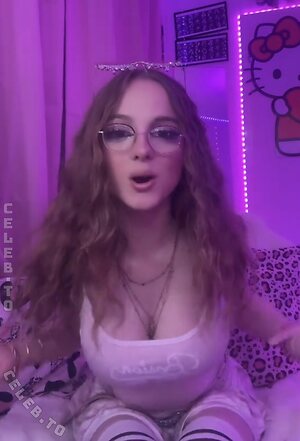 crystalmarykitty Nude Leaked Photo #68
