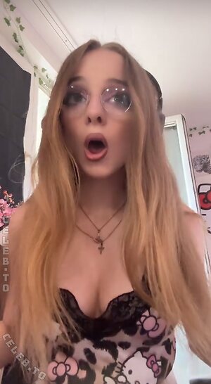 crystalmarykitty photo