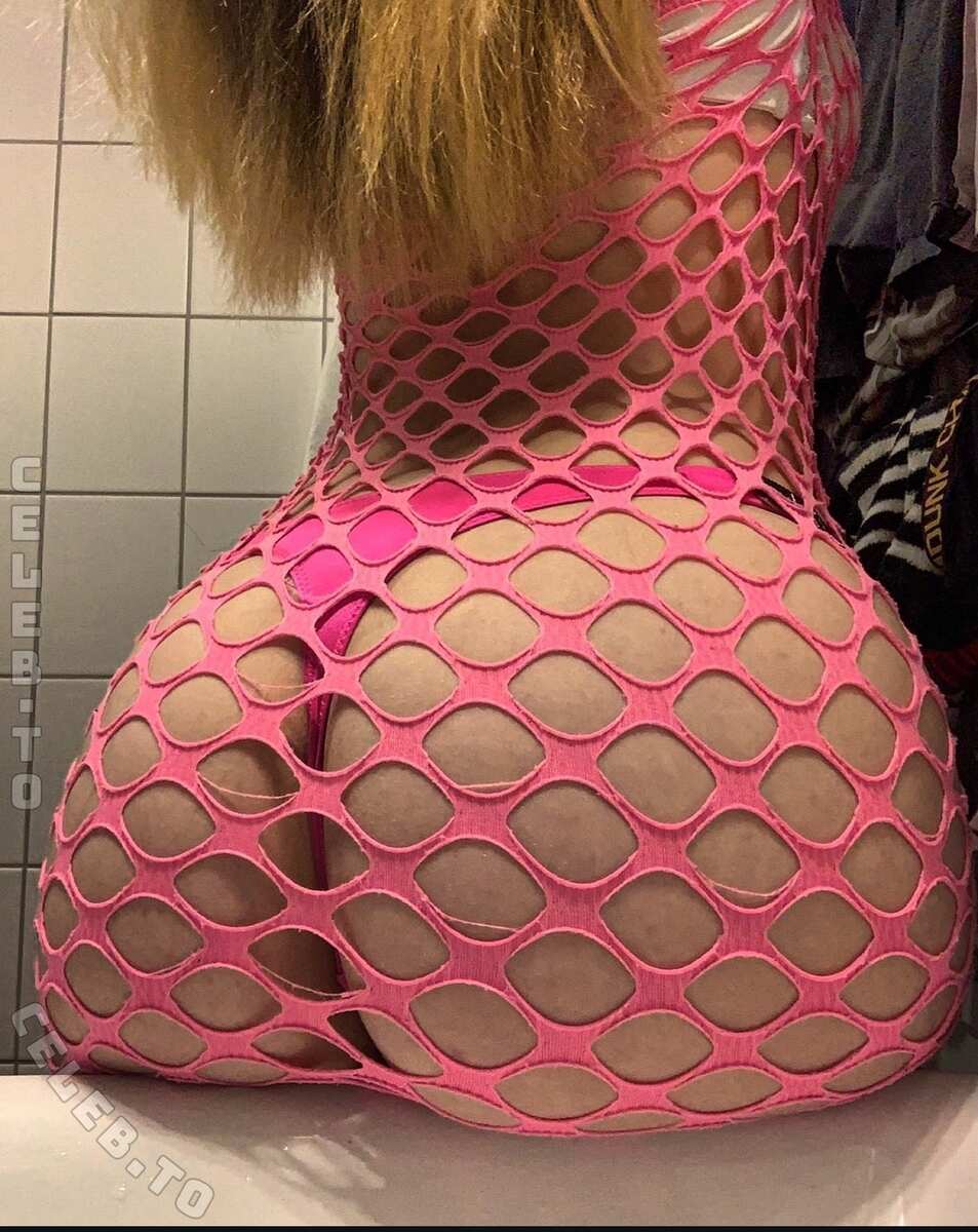 crystalmarykitty photo