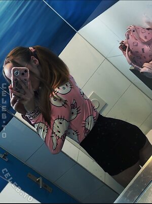 crystalmarykitty leaked photo #104