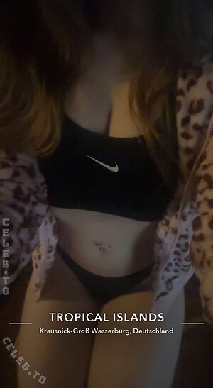 crystalmarykitty leaked photo #117