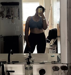 CurlyWurdy leaked photo #2