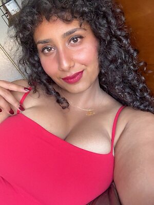 CurlyWurdy leaked photo #8