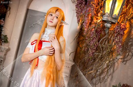 Cute Foxy Feet Nude Leaked Photo #19