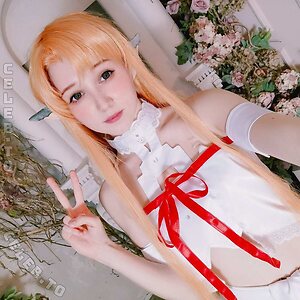 Cute Foxy Feet Nude Leaked Photo #48