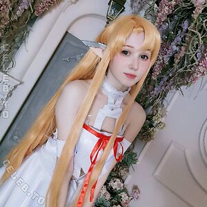 Cute Foxy Feet Nude Leaked Photo #51