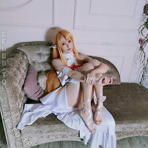 Cute Foxy Feet Nude Leaked Photo #53