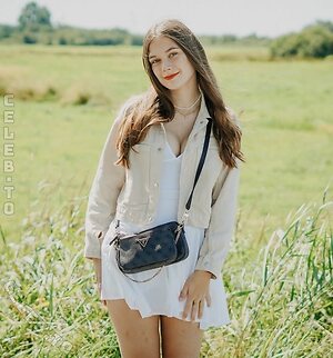 CuzImSara photo