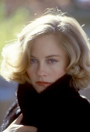 Cybill Shepherd leaked photo #5