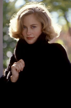 Cybill Shepherd leaked photo #6