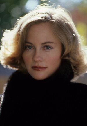 Cybill Shepherd leaked photo #15