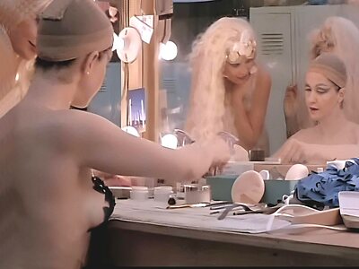 Cyndi Lauper leaked photo #12