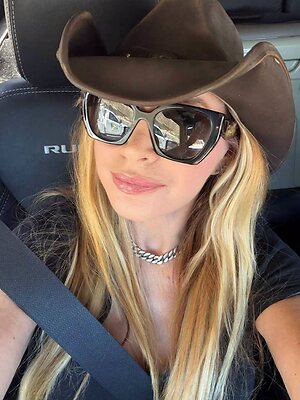 Cynthia Rothrock leaked photo #30