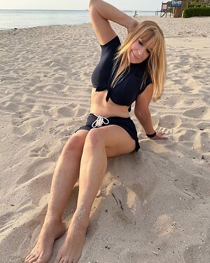 Cynthia Rothrock leaked photo #91