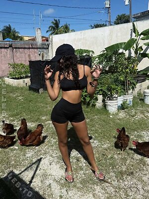 Dadou Nude Leaked Photo #21