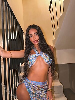 Dadou Nude Leaked Photo #31