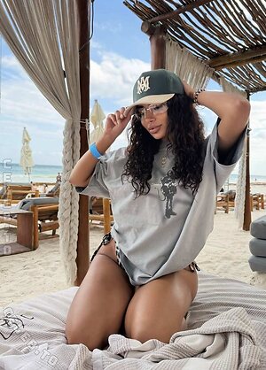 Dadou Nude Leaked Photo #41