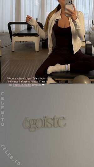 Dagi Bee Nude Leaked Photo #15