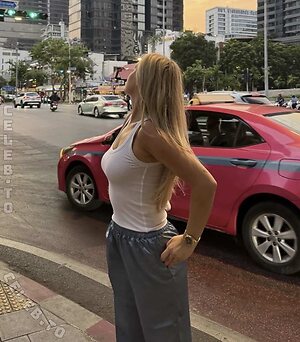 Dagi Bee Nude Leaked Photo #21